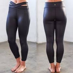 NWT Manduka Wrap Band Legging
